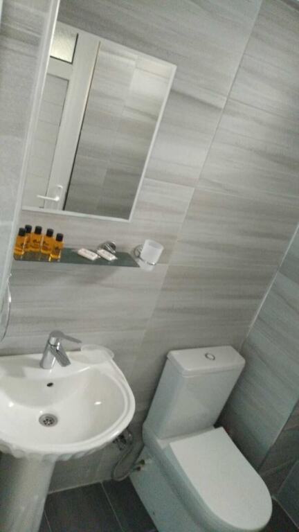 Дидим: Aydin Hotel