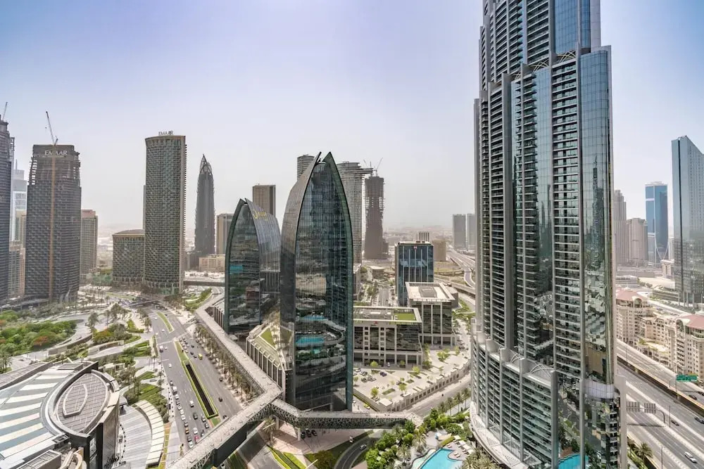 Дубай: Luxe Address Dubai Mall Studio Burj Sea Views