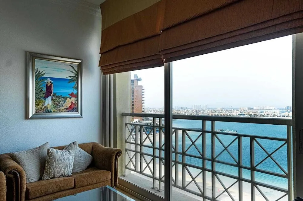 Дубай: SuperHost- FULL SEA VIEW | SPACIOUS 2 BED | PALM JUMEIRAH