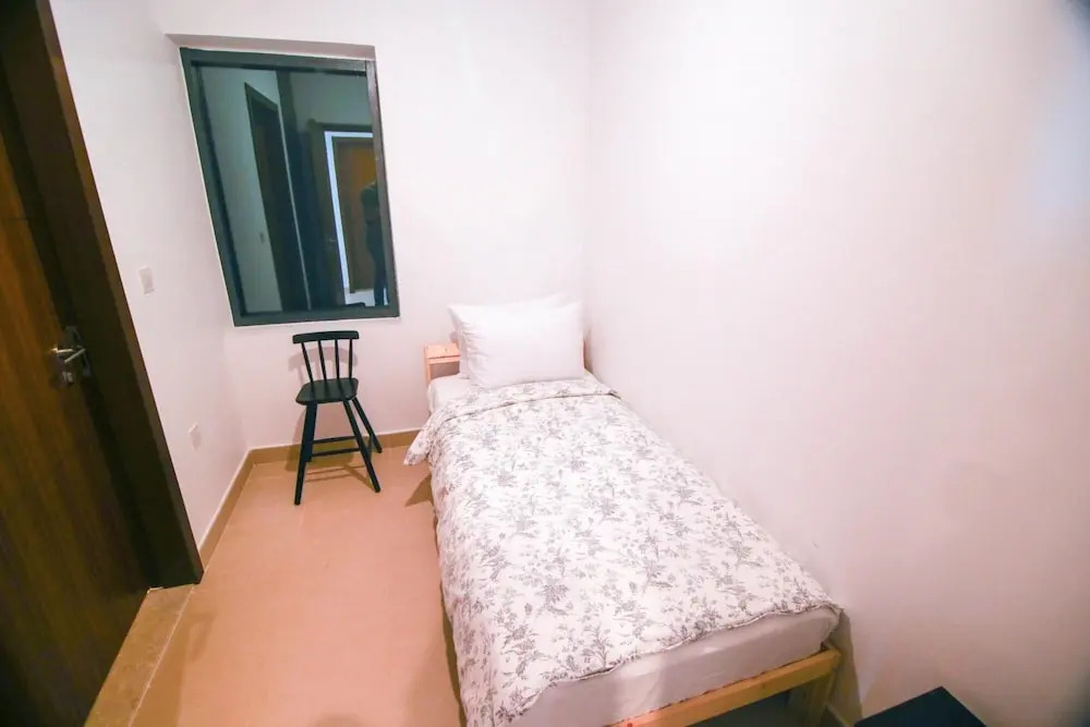 Дубай: Golf Course Views 3BR Vida Hills Weekly Cleaning
