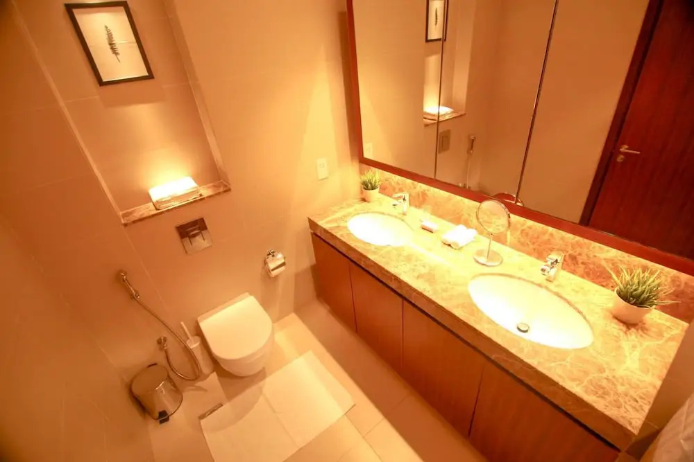 Дубай: Golf Course Views 3BR Vida Hills Weekly Cleaning