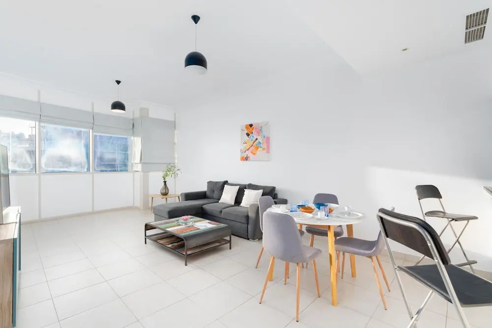 Дубай: SuperHost - Beautiful City Views From This Apt Close to Lake