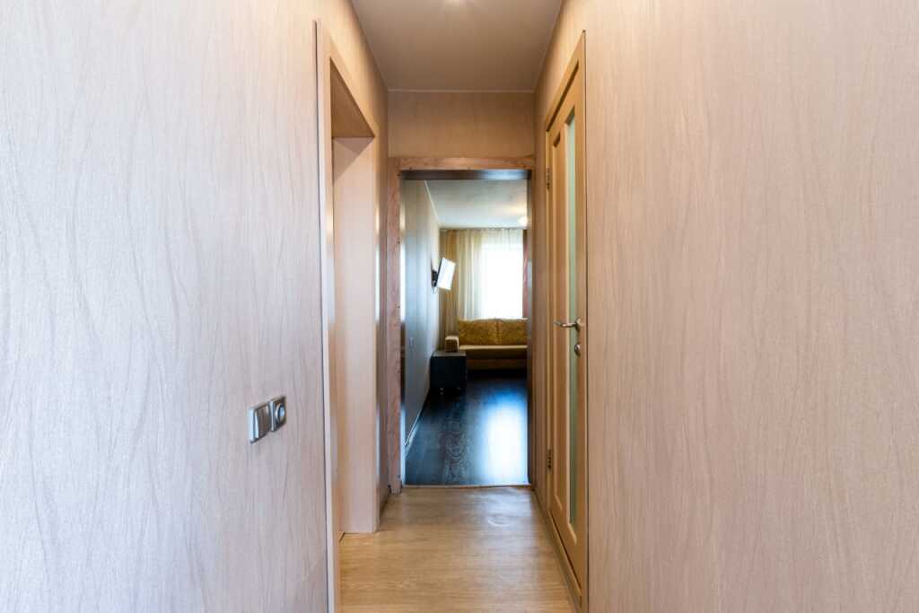 Новокузнецк: Апартаменты Room Hotel (Рум Хотел) на улице Грдины