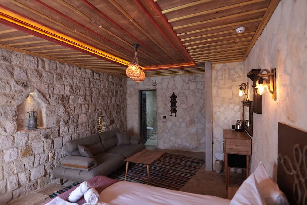 Учисар: Stone Owl Hotel