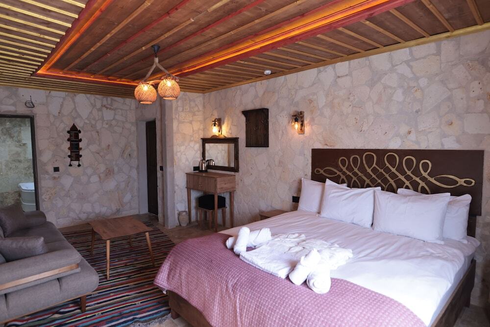 Учисар: Stone Owl Hotel
