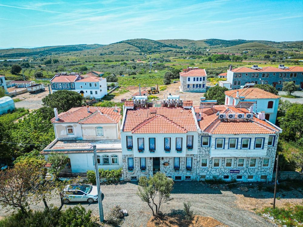 Бозджаада: Sisu Bozcaada