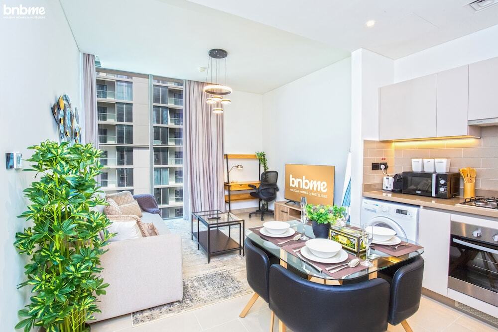 Дубай: bnbme | Sobha Creek Vistas | 1 BDR