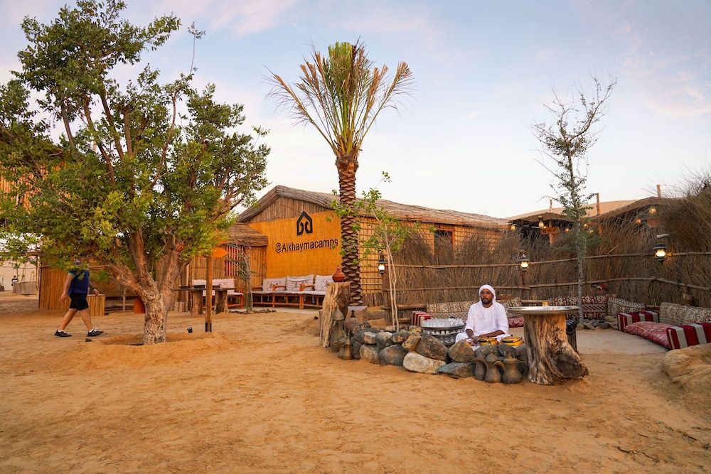 Дубай: Al Khayma Camp "Elite Glamping & Dining in Experience"