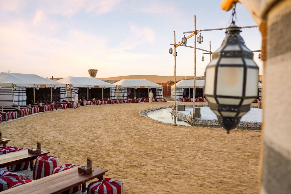 Дубай: Al Khayma Camp "Elite Glamping & Dining in Experience"