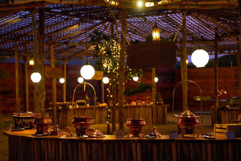 Дубай: Al Khayma Camp "Elite Glamping & Dining in Experience"