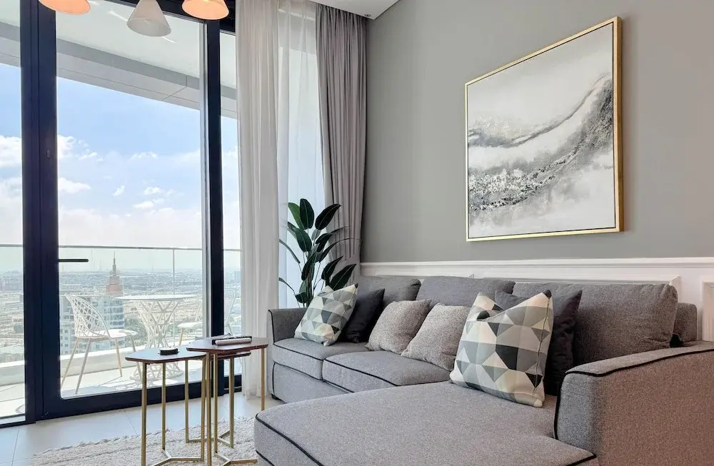 Дубай: Aya - Ideal 1BR Apartment in the Heart of new Dubai