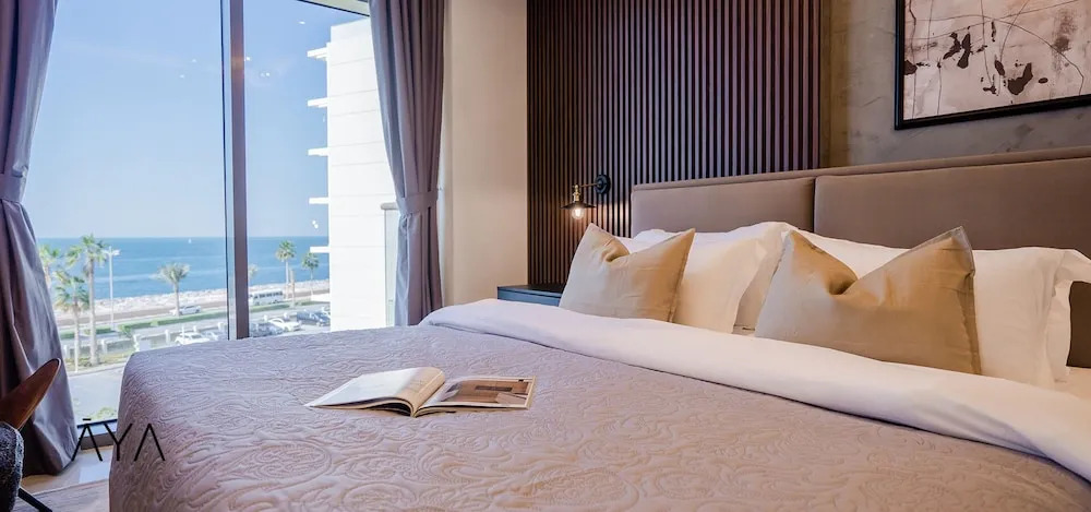 Дубай: Aya - Apt. in Palm Jumeirah with Breathtaking Sea Views