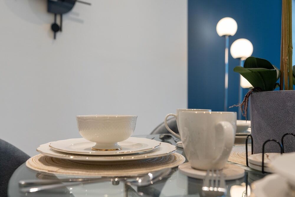 Дубай: SuperHost - Luxury Apt with Panoramic Burj and Canal Views