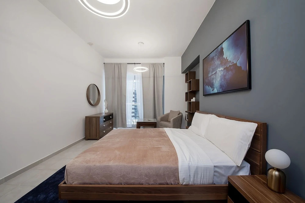 Дубай: Apartment Executive Tower (No Front Desk)