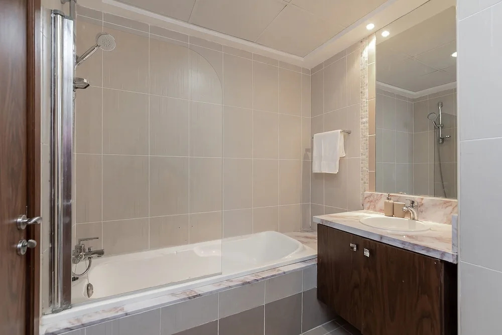 Дубай: Apartment Executive Tower (No Front Desk)
