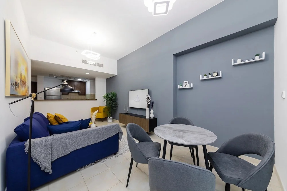 Дубай: Apartment Executive Tower (No Front Desk)