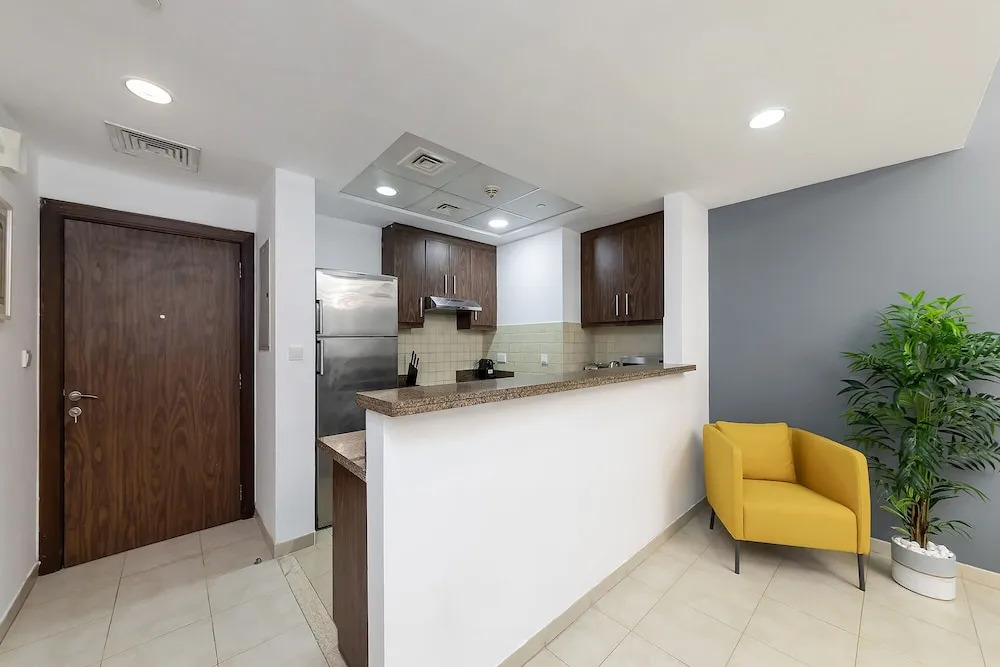 Дубай: Apartment Executive Tower (No Front Desk)