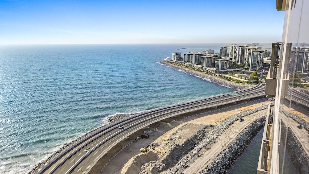 Дубай: WelHome - Spectacular 2BR Apartment with Panoramic Sea Views