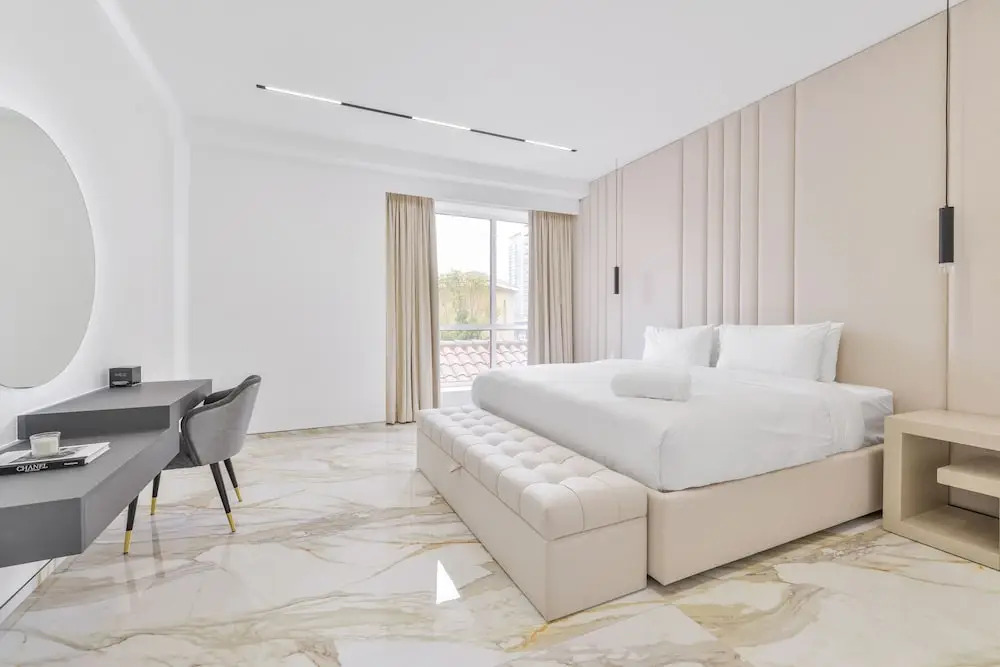 Дубай: Stunning 1BR in Bahar near JBR Beach