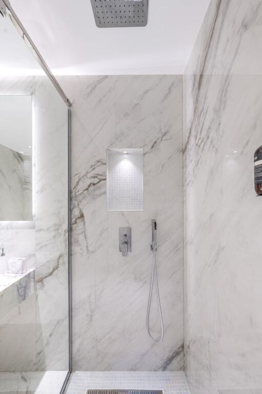 Дубай: Stunning 1BR in Bahar near JBR Beach