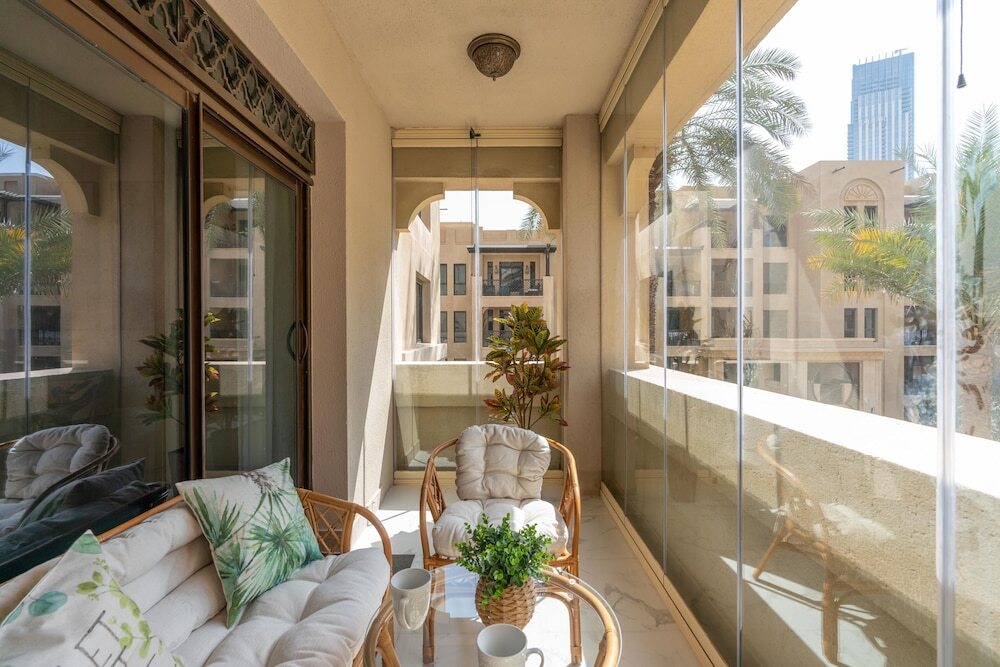 carousel image 1