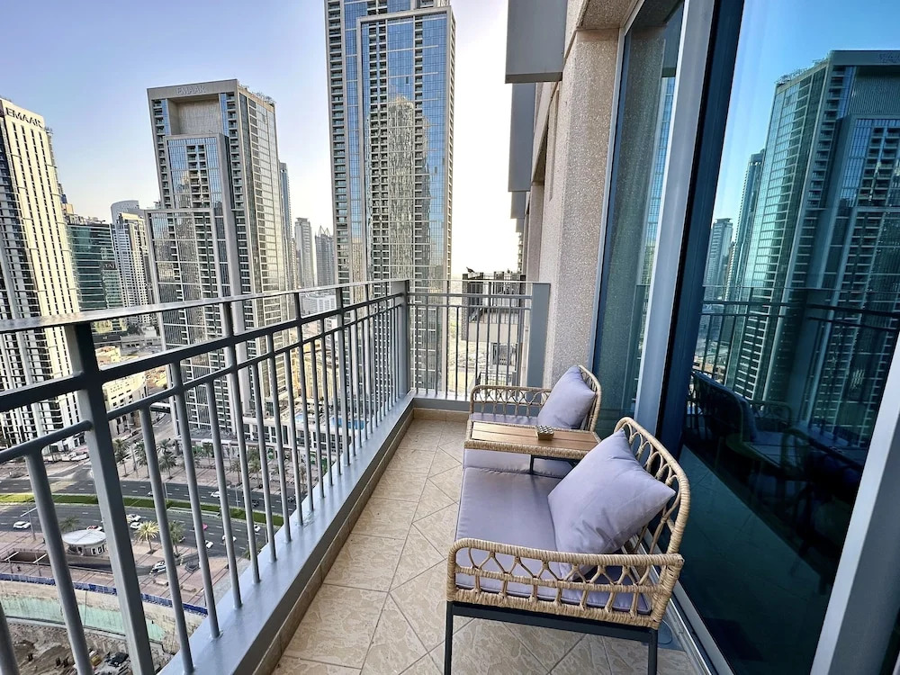 Дубай: Lux BnB Standpoint Tower Fountain View