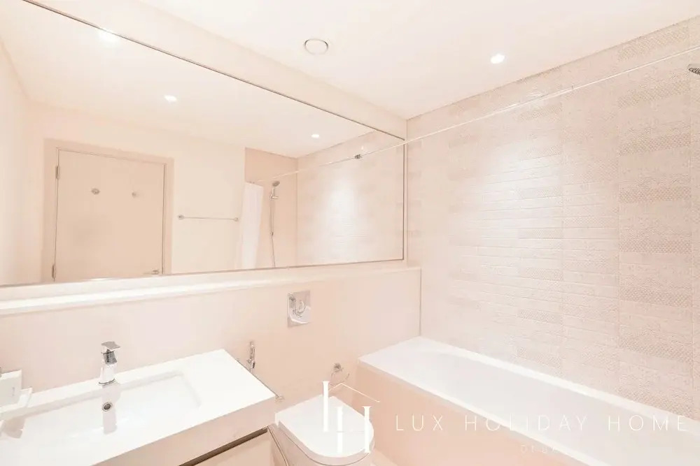 Дубай: LUX  Ultimate Palm Sea Skyline Penthouse