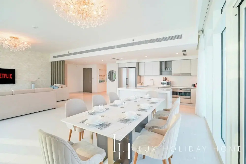 Дубай: LUX  Ultimate Palm Sea Skyline Penthouse
