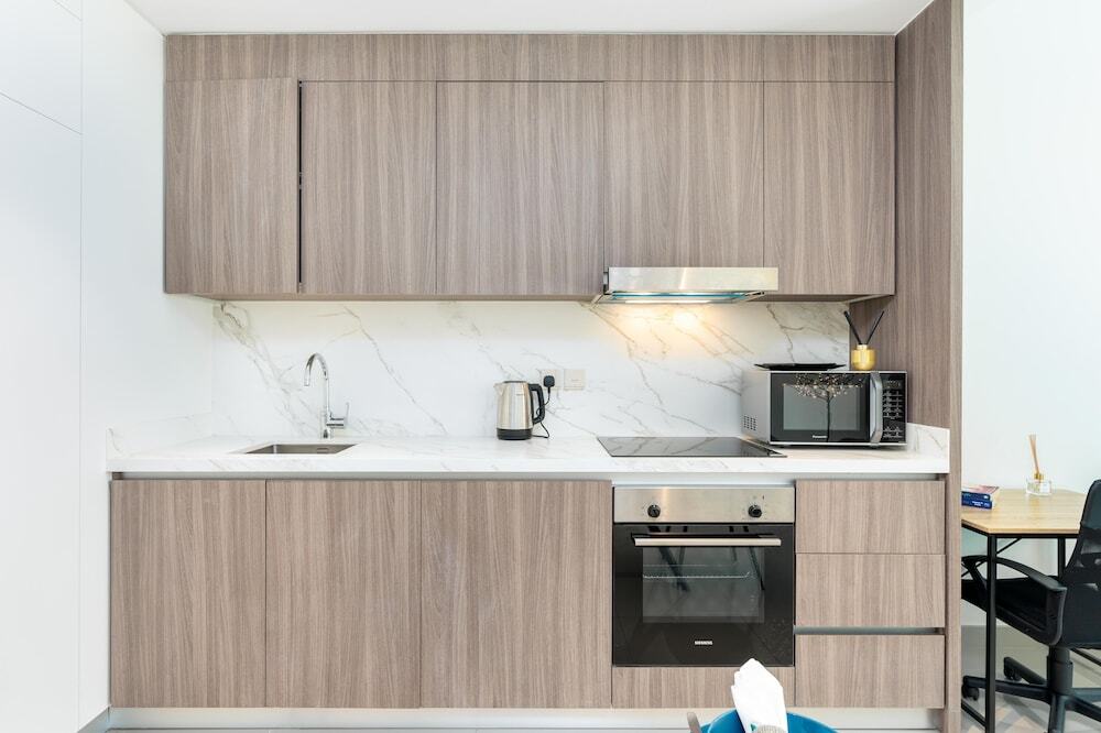 Дубай: Vacay Lettings - Beach Vista  Beachfront