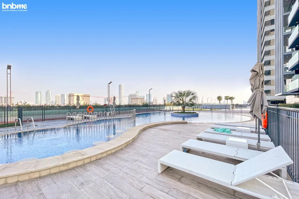 Дубай: St Bloom Tower B 807 by bnbme homes