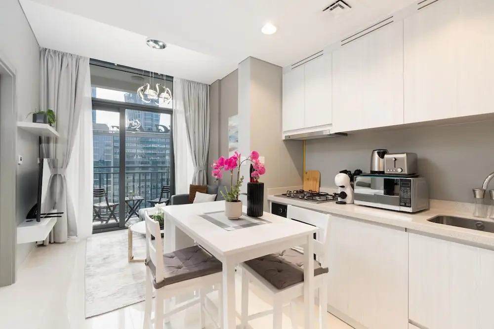Дубай: Whitesage - Downtown's Gem, A Fancy Retreat Near Burj Khalifa