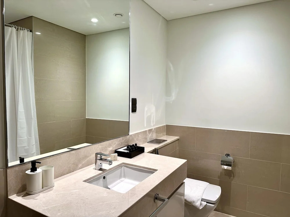 Дубай: LuxBnB Dubai Opera Act-1 Boulevard Views