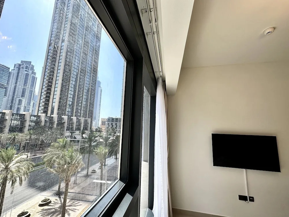 Дубай: LuxBnB Dubai Opera Act-1 Boulevard Views