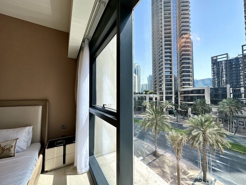 Дубай: LuxBnB Dubai Opera Act-1 Boulevard Views