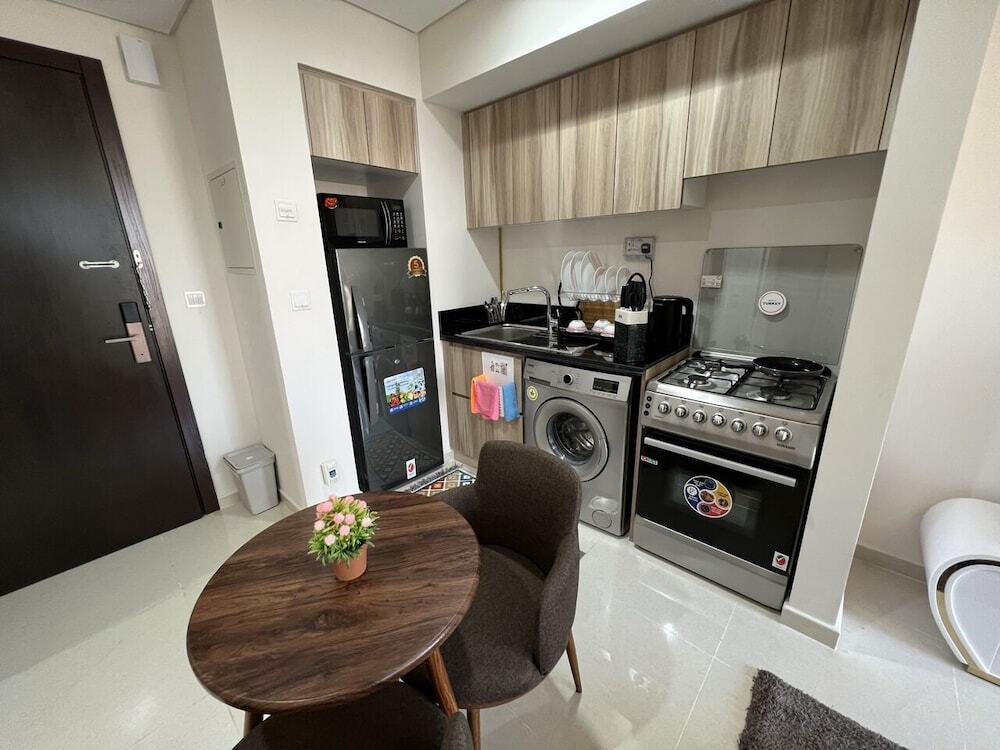 Дубай: Master piece - Lush Green Oasis With Balcony With Stunning Views
