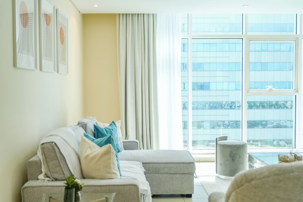 Дубай: Yogi - Captivating City Retreat In The Heart of JLT