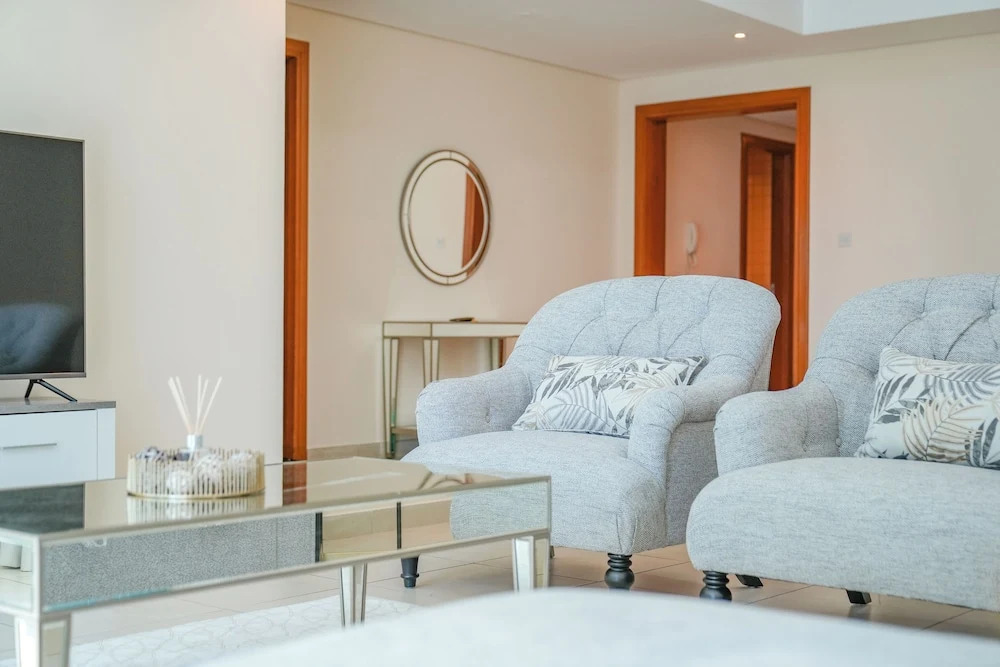 Дубай: Yogi - Captivating City Retreat In The Heart of JLT