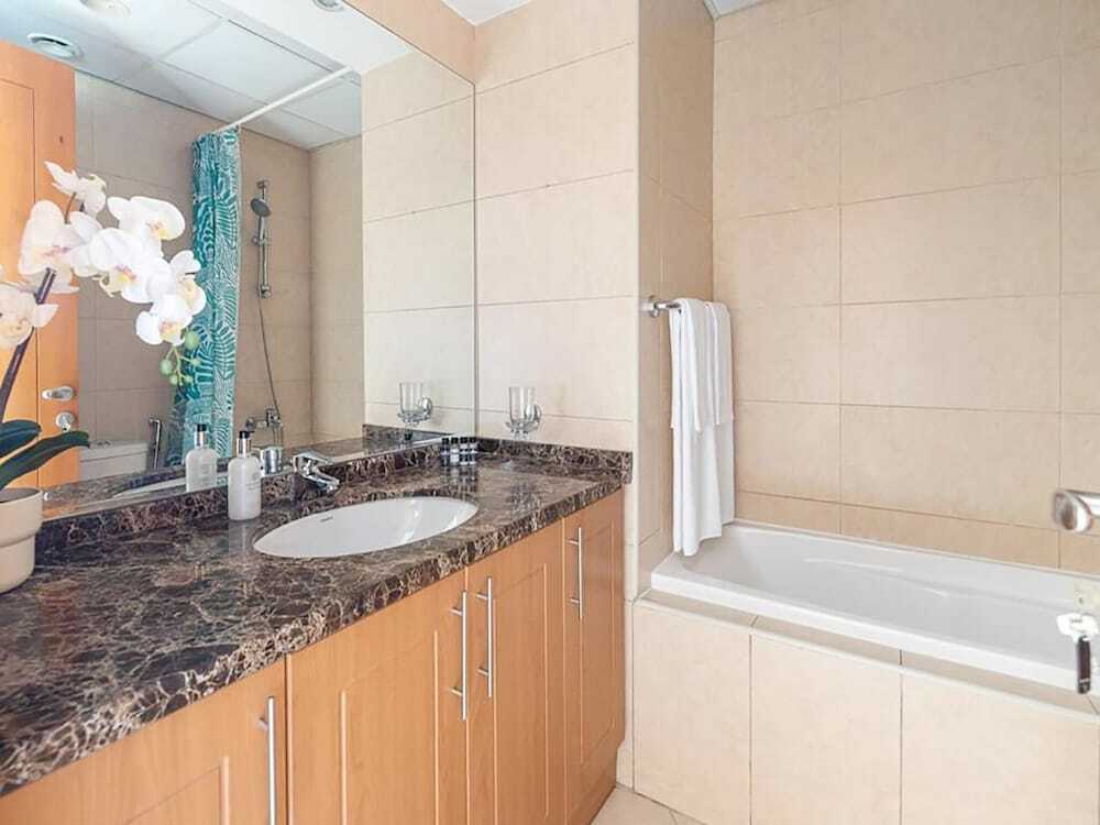 Дубай: Yogi - Captivating City Retreat In The Heart of JLT