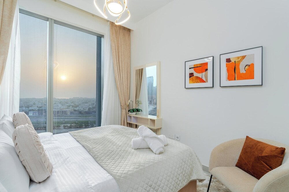 Дубай: Whitesage - Chic Condo With Incredible Fountain and Sea View
