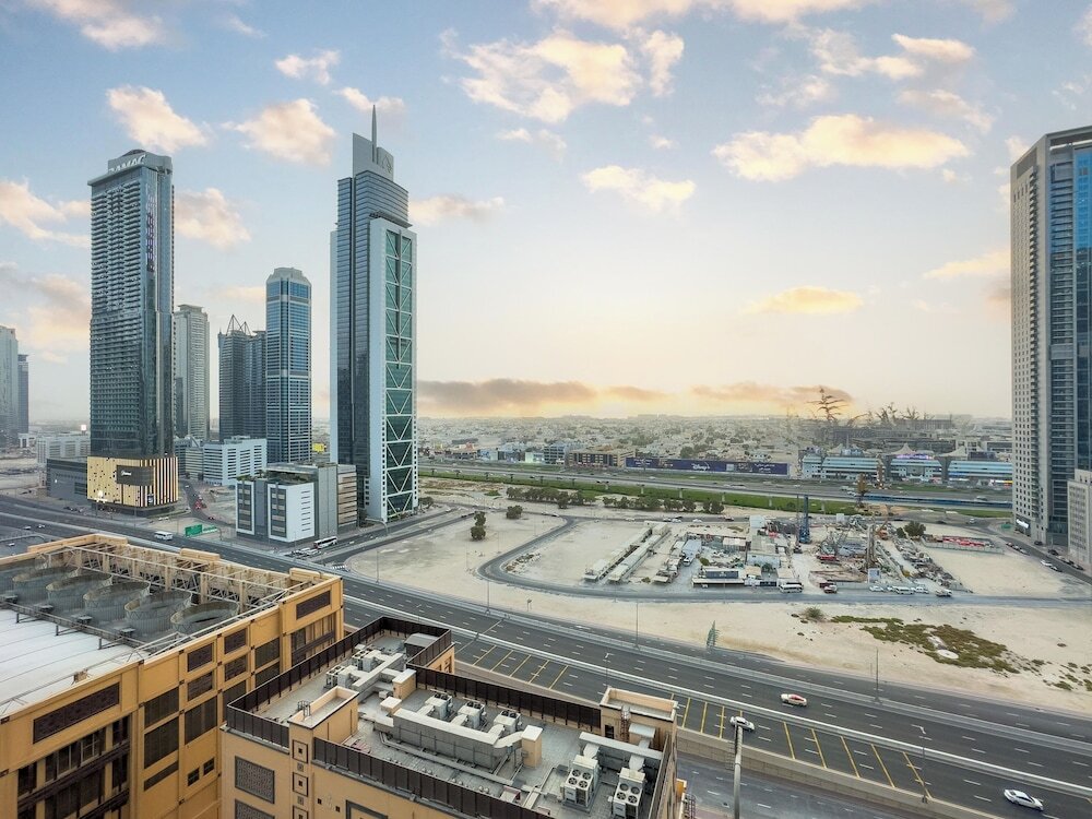 Дубай: Whitesage - Chic Condo With Incredible Fountain and Sea View