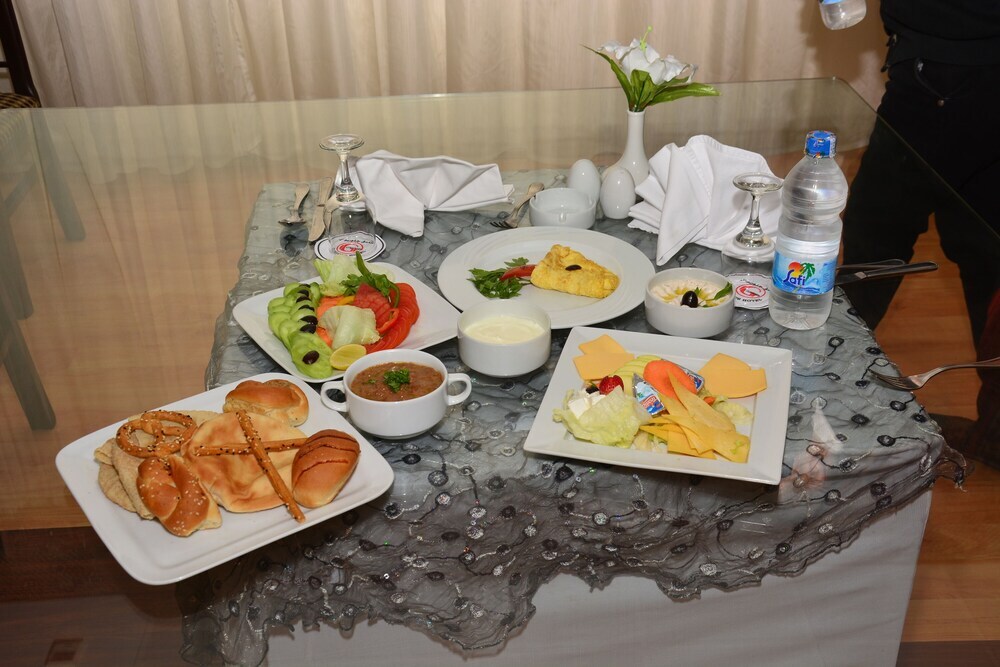 Каир: Jewel Glorious Hotel