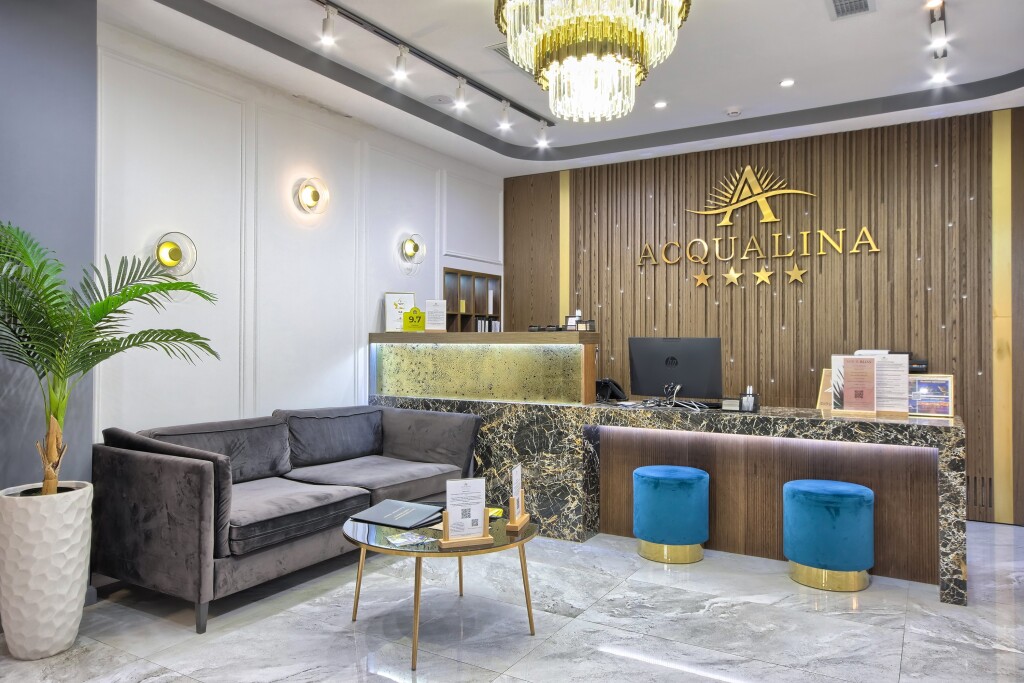 Санкт-Петербург: Апартаменты MyhomeYourhome на Подъездном переулке