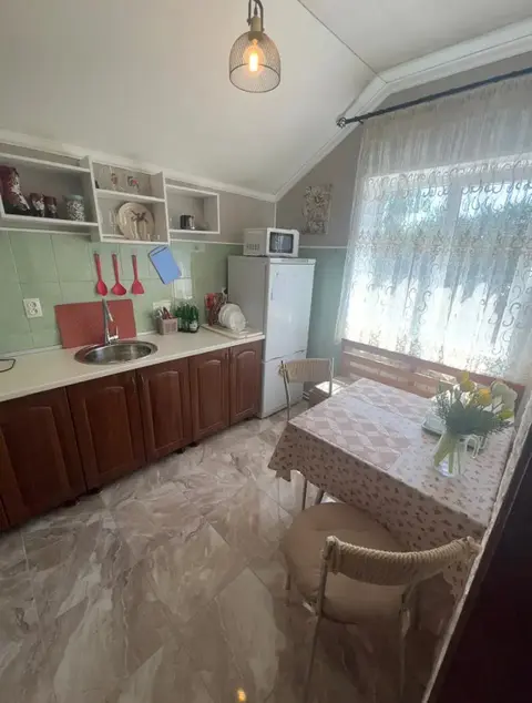 Пятигорск: Квартира на Садовой 213(4)