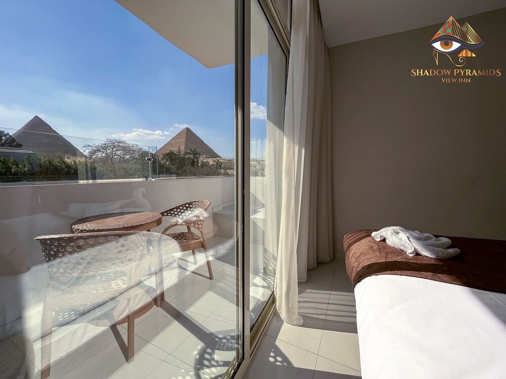 Гиза: Shadow Pyramids View INN