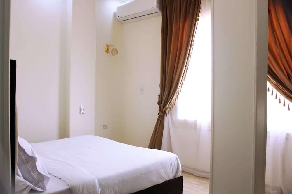 Гиза: Tut Pyramids View Hotel