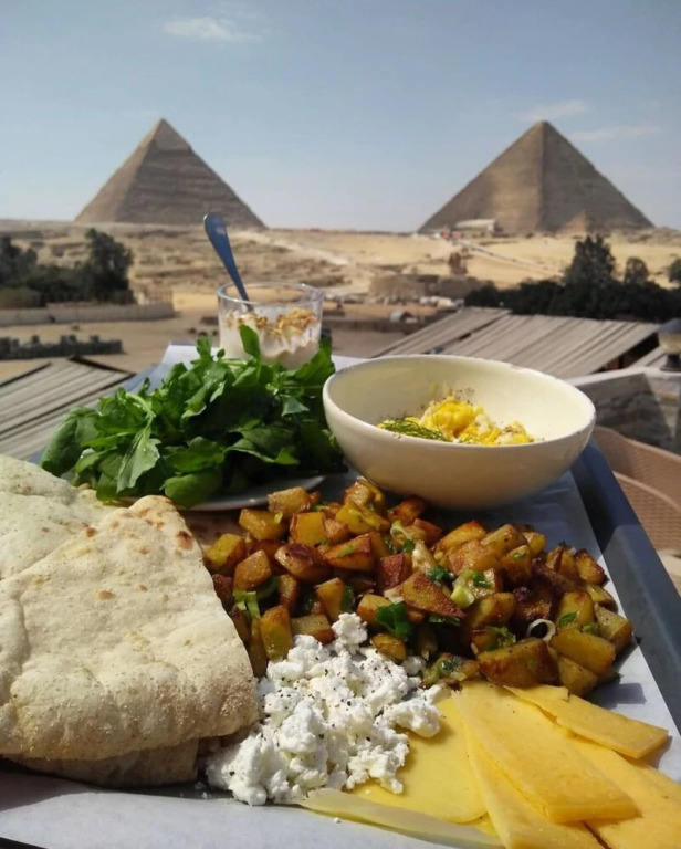 Гиза: Tut Pyramids View Hotel