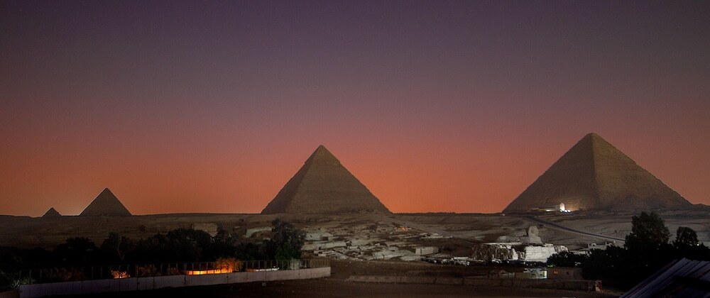 Гиза: Tut Pyramids View Hotel