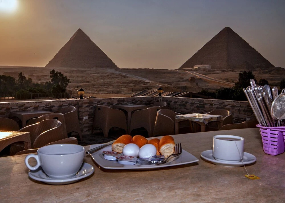 Гиза: Tut Pyramids View Hotel