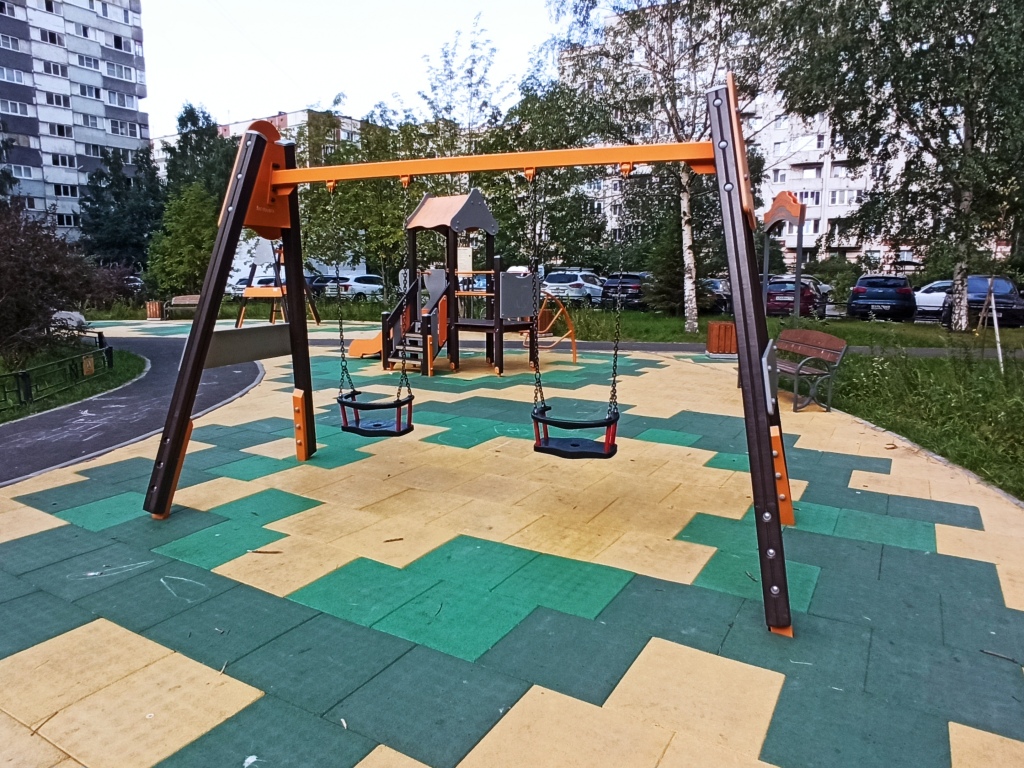 Санкт-Петербург: Квартира рядом с парком