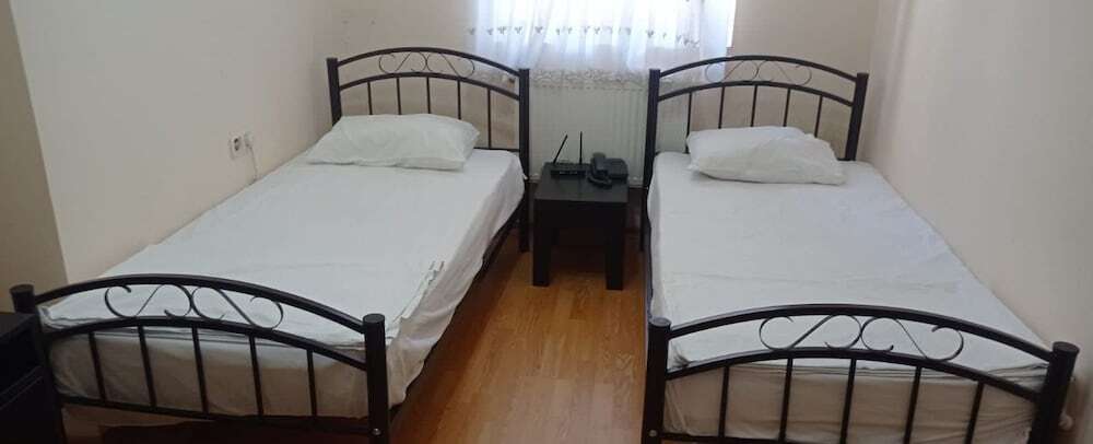 Баку: Azneft Garden Apartment
